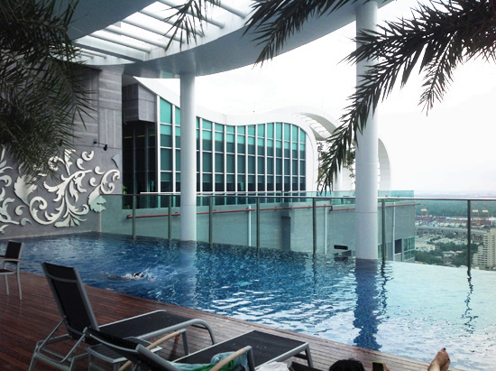 Rhythm Sukhumvit 50 · 1 bedroom · 45 SqM · On Nut, Bangkok · Photo 2 Rhythm Sukhumvit 50 1-bedroom Condo in On Nut, Bangkok – photo 2