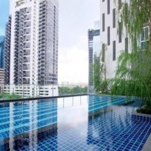 1521372375-noble-revolve-ratchada-pool-1-760x455-1-760x455