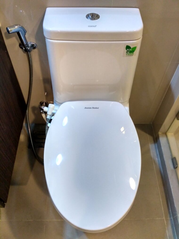 Toilet