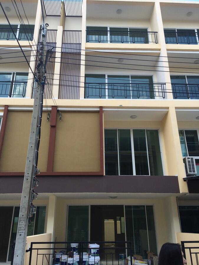 Pradya Biz Home Onnut-Suvarnabhumi · 150 SqM · Floor 4 · Lat Krabang, Bangkok · Photo 3 Pradya Biz Home Onnut-Suvarnabhumi Commercial Building in Lat Krabang, Bangkok – photo 3