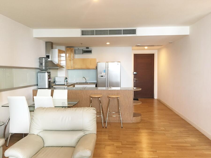 Urbana Sathorn · 1 bedroom · 70 SqM · Floor 18 · Sathorn, Bangkok · Photo 2 Urbana Sathorn 1-bedroom Condo in Sathorn, Bangkok – photo 2