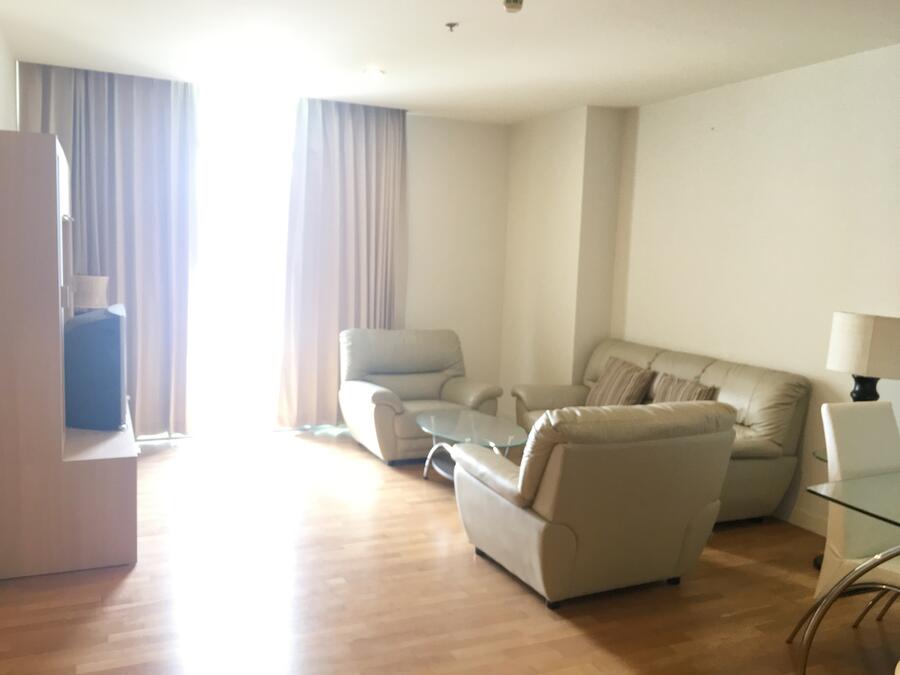 Urbana Sathorn · 1 bedroom · 70 SqM · Floor 18 · Sathorn, Bangkok · Photo 3 Urbana Sathorn 1-bedroom Condo in Sathorn, Bangkok – photo 3