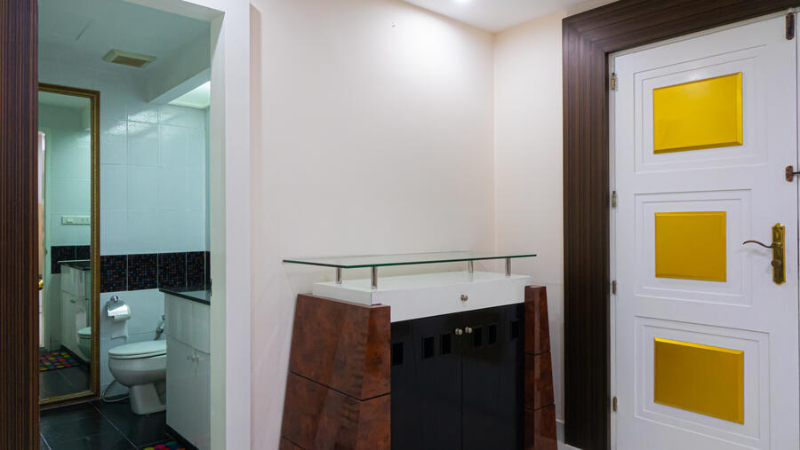 President Park Sukhumvit 24 · 3 bedroom · 265 SqM · Floor 11 · Phrom Phong, Bangkok · Photo 4 President Park Sukhumvit 24 3-bedroom Condo in Phrom Phong, Bangkok – photo 4