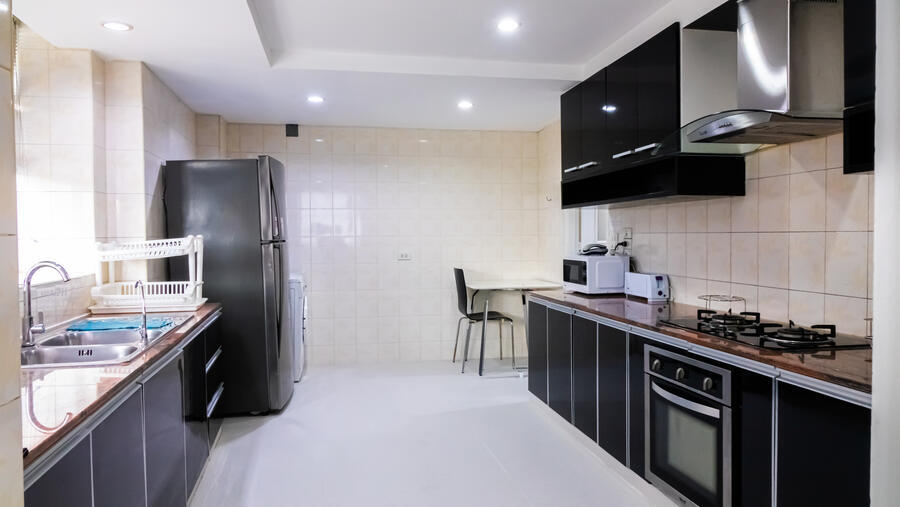 President Park Sukhumvit 24 · 3 bedroom · 265 SqM · Floor 11 · Phrom Phong, Bangkok · Photo 5 President Park Sukhumvit 24 3-bedroom Condo in Phrom Phong, Bangkok – photo 5