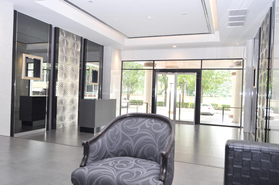 Oriental Towers · 4 bedroom · 350 SqM · Ekkamai, Bangkok · Photo 3 Oriental Towers 4-bedroom Condo in Ekkamai, Bangkok – photo 3