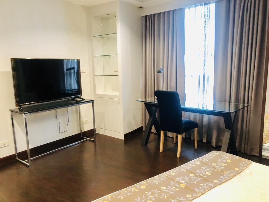 Urbana Langsuan · 1 bedroom · 90 SqM · Floor 17 · Chidlom, Bangkok · Photo 1 Urbana Langsuan 1-bedroom Condo in Chidlom, Bangkok – photo 1
