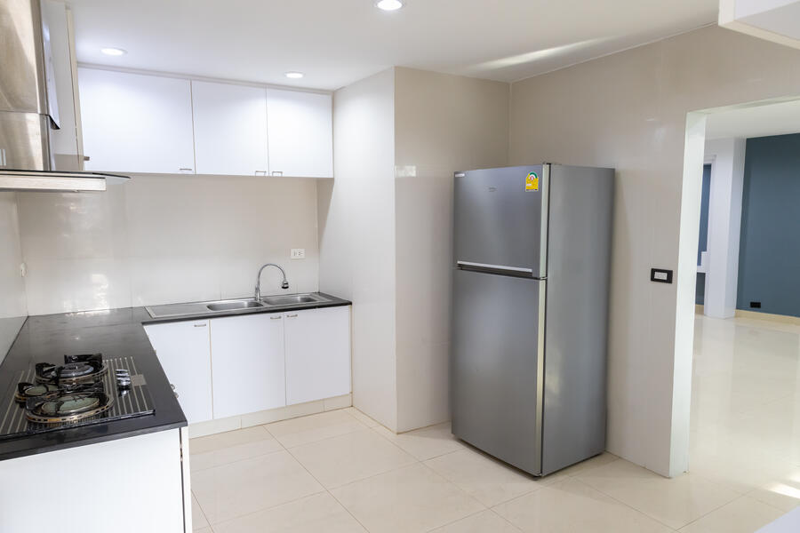 President Park Sukhumvit 24 · 3 bedroom · 225 SqM · Floor 8 · Phrom Phong, Bangkok · Photo 3 President Park Sukhumvit 24 3-bedroom Condo in Phrom Phong, Bangkok – photo 3