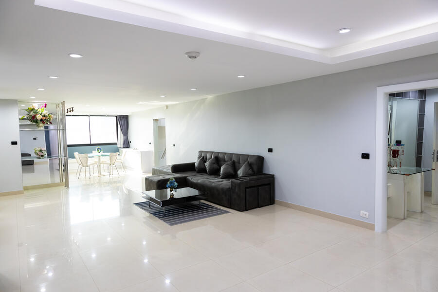 President Park Sukhumvit 24 · 3 bedroom · 225 SqM · Floor 8 · Phrom Phong, Bangkok · Photo 5 President Park Sukhumvit 24 3-bedroom Condo in Phrom Phong, Bangkok – photo 5