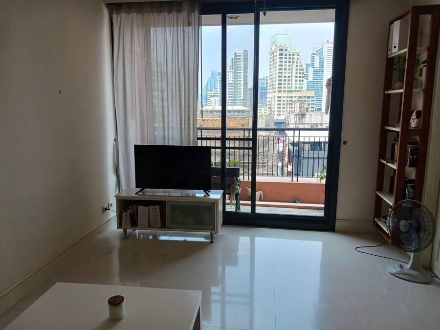 Aguston Sukhumvit 22 · 1 bedroom · 60 SqM · Floor 7 · Phrom Phong, Bangkok · Photo 3 Aguston Sukhumvit 22 1-bedroom Condo in Phrom Phong, Bangkok – photo 3