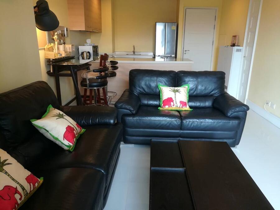 Aguston Sukhumvit 22 · 1 bedroom · 58 SqM · Floor 12 · Phrom Phong, Bangkok · Photo 1 Aguston Sukhumvit 22 1-bedroom Condo in Phrom Phong, Bangkok – photo 1